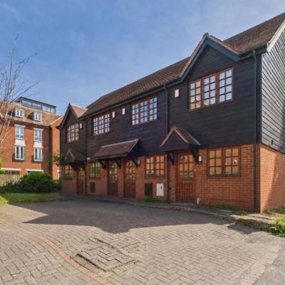 Two bedroom terraced house in the heart of Hitchin town centre